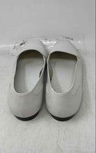 Load image into Gallery viewer, Womens White Leather Slip-On Almond Toe Loafer Shoes Size 8.5M