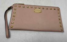Load image into Gallery viewer, Michael Kors Womens Nude Saffiano Leather Studded Zip Top Wristlet Clutch Wallet