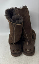 Load image into Gallery viewer, Ugg Womens Australia Bailey Brown Round Toe Snow Boots Size 6
