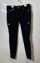 Load image into Gallery viewer, True Religion Womens Black Regular Fit Krista Skinny Leg Cargo Jeans Size 26