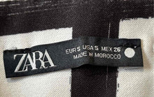 Load image into Gallery viewer, Zara Womens Black White Check Printed Pleated Back Maxi Skirt Size S
