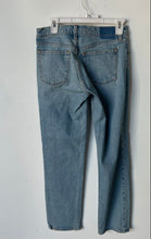Load image into Gallery viewer, Abercrombie & Fitch Womens Blue Mid-Rise Denim Straight Jeans Pants Size 26