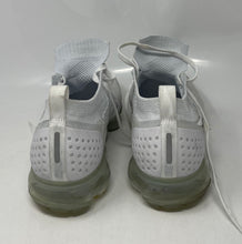 Load image into Gallery viewer, Authentic Nike Mens Air VaporMax Flyknit 2 942842-100 White Sneaker Shoes Sz 10