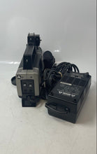Load image into Gallery viewer, Philco Newvicon Model VCC201BK01 Color Video Camera With Adaptor Not Tested