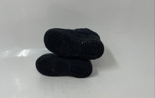 Load image into Gallery viewer, Nike Boys Black Dunk Low Leather Lace-Up Low Top Sneakers Shoes Size 5C