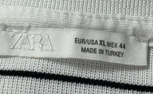 Load image into Gallery viewer, Zara Womens White Black Striped Short Sleeve Pullover T-Shirt Size XL