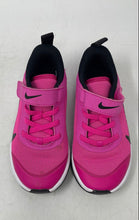 Load image into Gallery viewer, Nike Girls Omni Multi-Court DM9026-602 Pink Hook & Loop Sneaker Shoes Size 10.5C