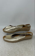 Load image into Gallery viewer, Toni Pons Womens Bernia-P Golden Tone Wedge Espadrille Sandal Size EUR 39