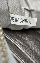 Load image into Gallery viewer, Kate Spade New York Womens Silver Tone Detachable Strap Shoulder Clutch Purse