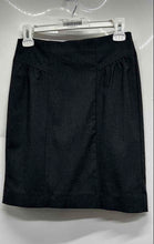 Load image into Gallery viewer, Banana Republic Womens Black Lined Back Zip Pleated Straight & Pencil Skirt Sz 2