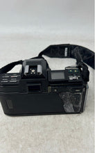 Load image into Gallery viewer, Minolta Maxxum 7000 Black Autofocus 35mm SLR Film Camera With Neck Strap