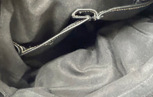 Load image into Gallery viewer, LR Womens Black Leather Inner Pockets Double Handle Shoulder Bag