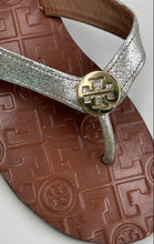 Load image into Gallery viewer, Authentic Tory Burch Womens Silver Brown Leather Flat Flip-Flop Sandals Size 6M