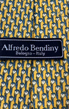 Load image into Gallery viewer, Alfredo Bendiny Mens Yellow Printed Silk Adjustable Formal Pointed Tie