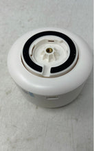 Load image into Gallery viewer, Yuutrack K9 White 360° Rotation Smart Tracking Mobile Holder Untested With Box