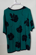 Load image into Gallery viewer, Ann Taylor Womens Green & Black Floral Short Sleeve Pullover Sweater Size XL