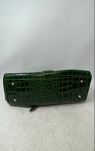Load image into Gallery viewer, Vera Pelle Womens Dark Green Genuine Leather Croc-Embossed Satchel Bag