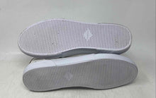 Load image into Gallery viewer, ST John's Bay Mens 016-8077 White Lace-Up Low Top Sneakers Shoes Size 9.5 M