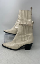Load image into Gallery viewer, Stradivarius Womens White Croc Embossed Ankle Cowboy Western Boots Size 40