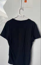 Load image into Gallery viewer, Retro Jeans Mens Black Short Sleeve V-Neck Pullover T-Shirt Size Medium