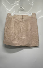 Load image into Gallery viewer, Forever 21 Womens Beige Textured Animal Print Back Zip Mini Skirt Size Small