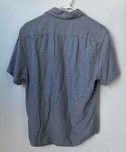 Load image into Gallery viewer, Express Mens Blue Short Sleeve Slim Fit Soft Wash Button-Up Shirt Size Small
