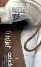 Load image into Gallery viewer, Adidas Boys Gazelle IF9802 Brown White Lace-Up Low Top Sneakers Shoes Size 7