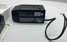 Load image into Gallery viewer, RadioShack Safe House 49-310 Invisible Pulsed Beam Infrared Photorelay/Alarm