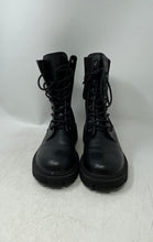 Load image into Gallery viewer, Aliana Womens Black Leather Lace-Up Round Toe Ankle Booties Size 9