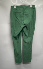 Load image into Gallery viewer, Chico's Womens Green Pockets Flat Front Pull-On Ankle Pants Size 0.5R