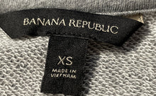 Load image into Gallery viewer, Banana Republic Womens Gray Heather Long Sleeve Crew Neck Pullover Sweatshirt XS