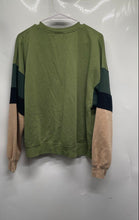 Load image into Gallery viewer, Nike Womens Air Jordan Green Multicolor Brooklyn Fleece Pullover Sweatshirt Sz L