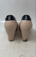 Load image into Gallery viewer, Melissa Womens Queen II Ad Beige Black Peep Toe High Wedge Platform Heels Sz 10