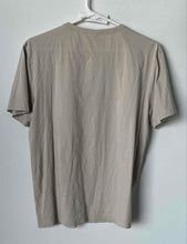 Load image into Gallery viewer, Boss Boys Khaki Short Sleeve Crew Neck Comfort Pullover T-Shirt Size Small