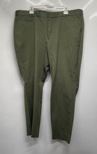 Load image into Gallery viewer, Banana Republic Womens Green Pockets Sloan Curvy Fit Trouser Pants Size 20