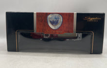 Load image into Gallery viewer, Road Signature Series Red Ford 1938 Fire Engine Scale 1:24 Die-Cast Model Car