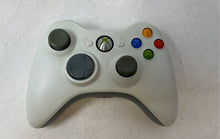 Load image into Gallery viewer, Microsoft Xbox 360 Model 1569 White Bluetooth Wireless Controller Untested