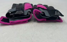 Load image into Gallery viewer, Everlast Ever Gel Pink Gray Sporting Equipment Training Boxing Glove Pair