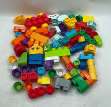 Load image into Gallery viewer, LeapFrog Multicolor Leap Builders 81 Piece Jumbo Blocks Building Toy Box