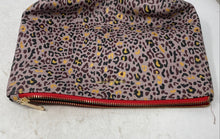 Load image into Gallery viewer, Fenella Smith Womens Multicolor Leopard Print Zipper Cosmetic Makeup Bag