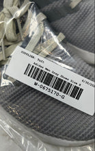 Load image into Gallery viewer, Adidas Mens Questar Flow FW5110 Gray Lace-Up Low Top Running Shoes Size 8