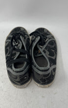 Load image into Gallery viewer, Coach Womens Dee Q998 Black Silver Monogram Print Lace-Up Sneaker Shoes Size 6.5