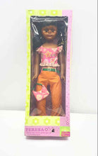 Load image into Gallery viewer, Teresa Tiens Ma Main Pour Que Je T'accompagne Fashion Doll w/ Baby Powder Scents