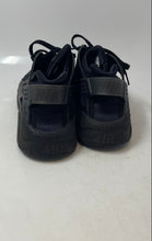 Load image into Gallery viewer, Nike Mens Air Huarache Black Low Top Lace-Up Sneaker Shoes Size 10.5