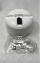 Load image into Gallery viewer, Yuutrack K9 White USB Mount Portrait Smart Tracking Mobile Holder Untested