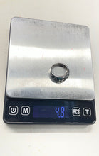 Load image into Gallery viewer, Women's Silver Tone Ring Size 7. Weight 4.8g (NCL)