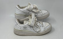 Load image into Gallery viewer, Adidas Kids Forum Low FY7973 White Round Toe Lace-Up Sneaker Shoes Size 7