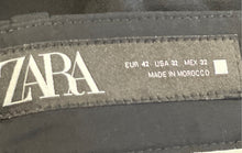 Load image into Gallery viewer, Zara Mens Black Flat Front Stretch Pockets Straight Leg Dress Pants Size 32