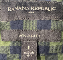 Load image into Gallery viewer, Banana Republic Mens Green Plaid Print Cotton Untucked Fit Button-Up Shirt Sz L