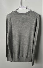 Load image into Gallery viewer, Van Heusen Mens Gray Heather Long Sleeve V-Neck Pullover Sweater Size S